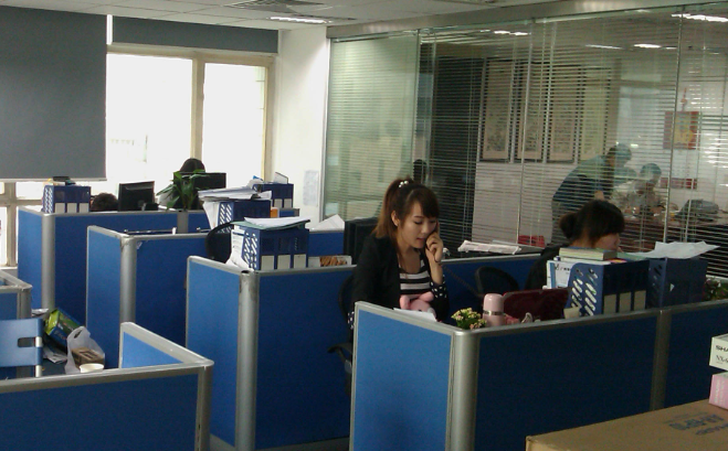 从数据管理到智能管控：行业管理软件选型要点与实施误区